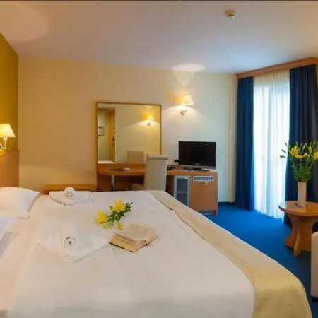 Boutique Saudade 4* גראדאץ