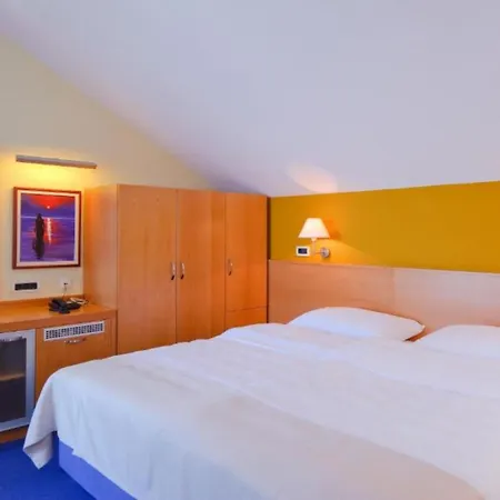 Boutique Saudade גראדאץ